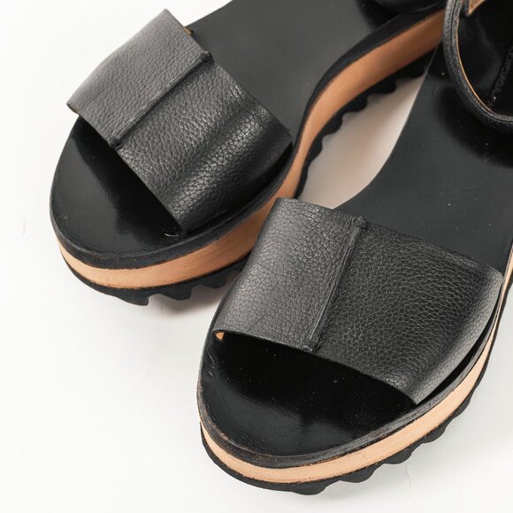 Balenciaga Black Pebbled Leather Ankle-Strap Flatform Sandals - Picture 6 of 11